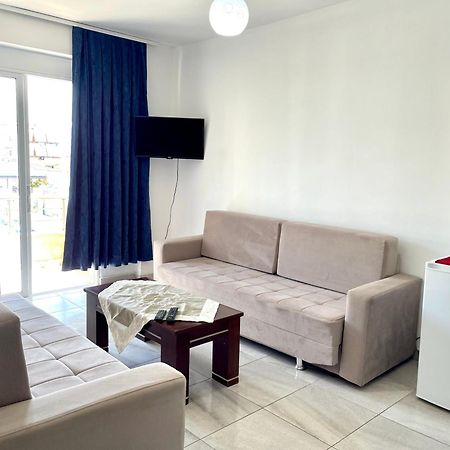 L.T. Noy'S Apartment Sarandë Exterior foto