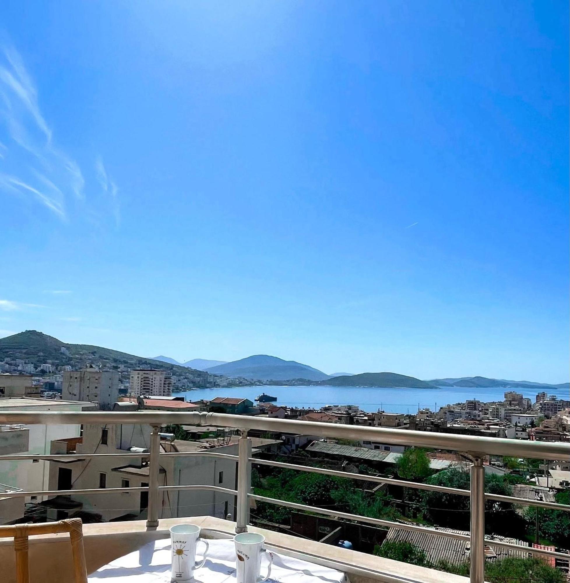 L.T. Noy'S Apartment Sarandë Exterior foto